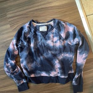 Blue and purple champion crewneck size small